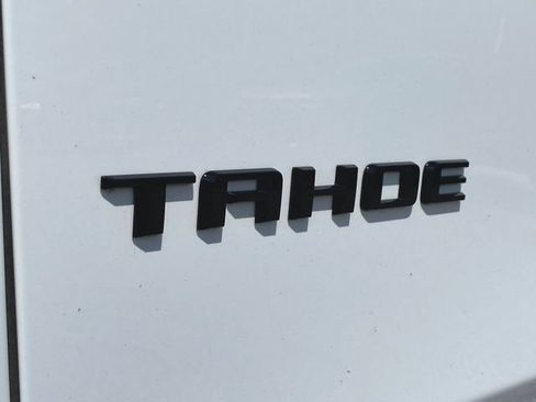 Used 2023 Chevrolet Tahoe Z71 w/ Luxury Package AWD/4WD image 32