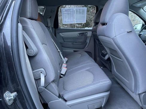 Used 2016 Chevrolet Traverse LS image 25