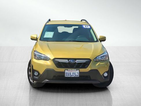 Used 2021 Subaru Crosstrek 2.0i Premium w/ Popular Package #3 AWD/4WD image 2