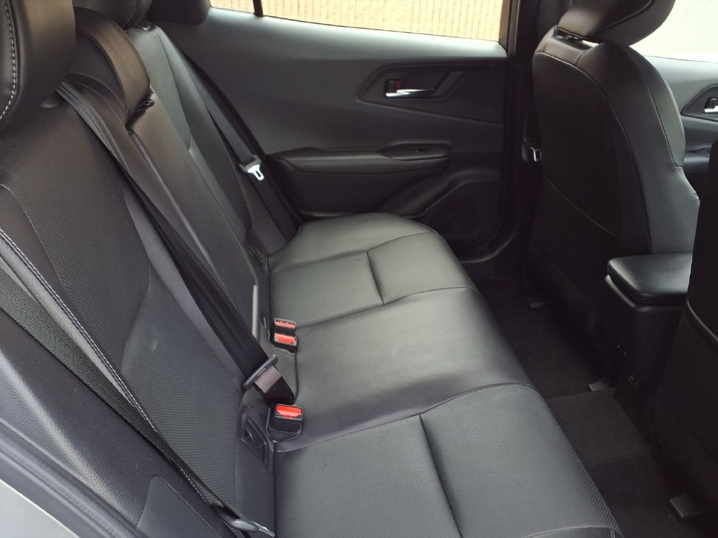 Certified 2024 Toyota Prius Limited FWD image 34