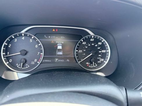 Used 2024 Nissan Frontier SV w/ SV Convenience Package RWD image 10