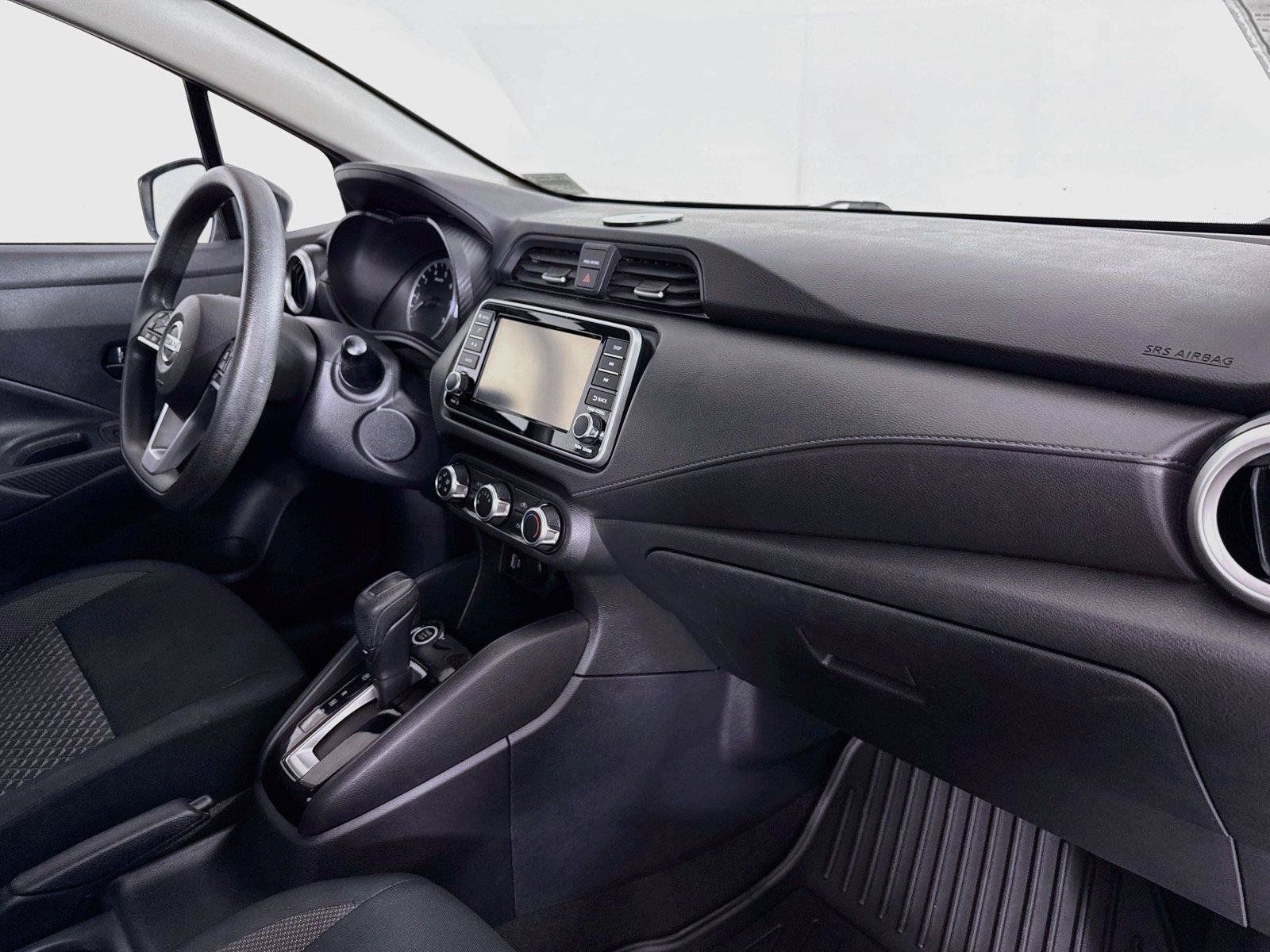 Used 2020 Nissan Versa S FWD image 37