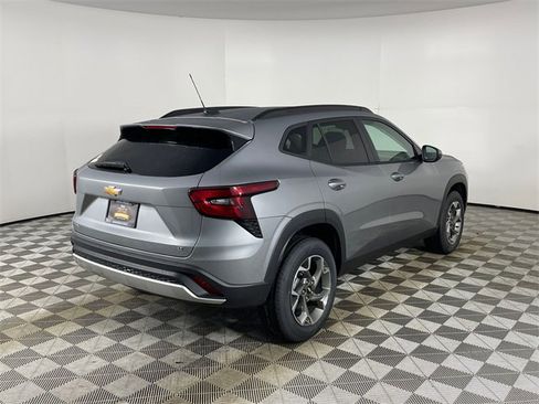 New 2026 Chevrolet Trax LT w/ LT Convenience Package image 21