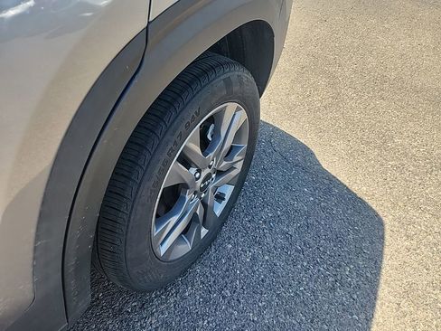 Used 2023 Kia Seltos LX AWD/4WD image 9