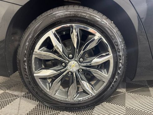Used 2021 Chevrolet Malibu LT FWD image 13
