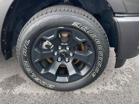 Used 2025 RAM 1500 Big Horn RWD image 9