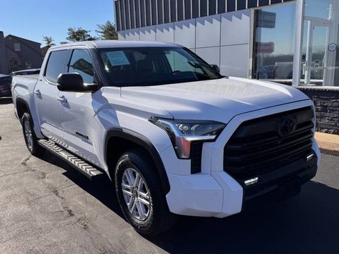 Used 2023 Toyota Tundra SR5 image 10