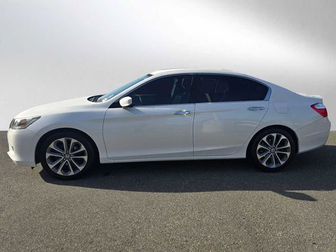 Used 2015 Honda Accord Sport image 6