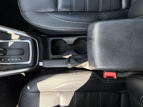 Used 2018 Ford EcoSport Titanium AWD/4WD image 22