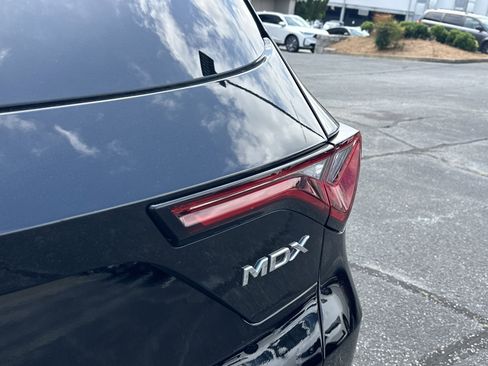 Certified 2025 Acura MDX FWD w/ Technology Package image 22