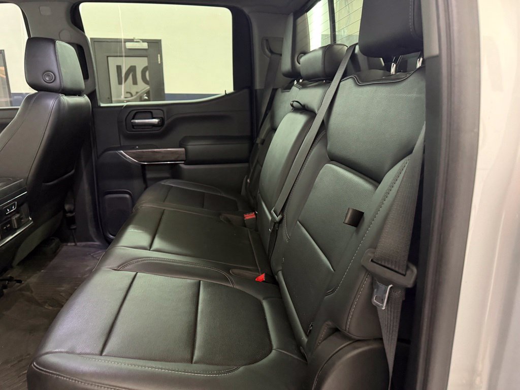 Used 2020 Chevrolet Silverado 1500 LTZ w/ LTZ Premium Package AWD/4WD image 17