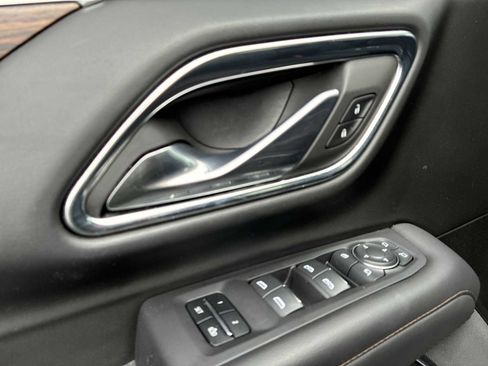 Used 2023 Chevrolet Tahoe High Country image 24