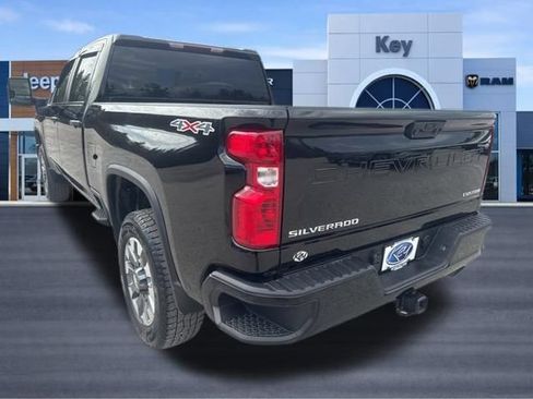 Used 2024 Chevrolet Silverado 2500 Custom w/ Custom Convenience Package AWD/4WD image 4
