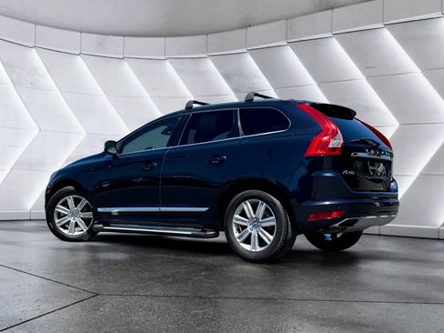 Used 2017 Volvo XC60 T5 Inscription w/ Advanced Package AWD/4WD image 6