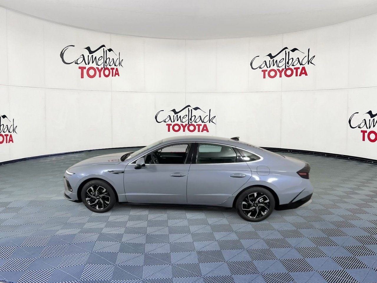 Used 2025 Hyundai Sonata SEL FWD image 7