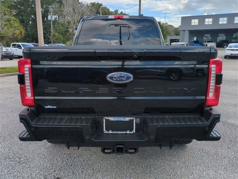 Used 2023 Ford F250 Lariat w/ Lariat Ultimate Package image 5