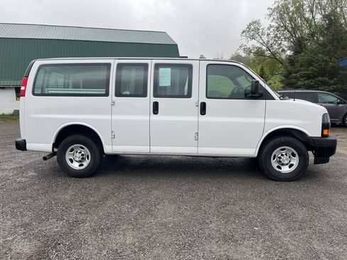 Used 2020 Chevrolet Express 2500 w/ Driver Convenience Package RWD image 9