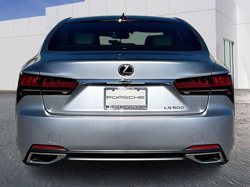 Used 2024 Lexus LS 500 w/ Interior Upgrade Package image 6