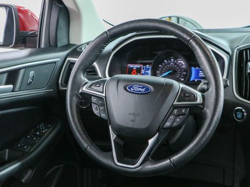 Used 2021 Ford Edge SEL w/ Convenience Package FWD image 12