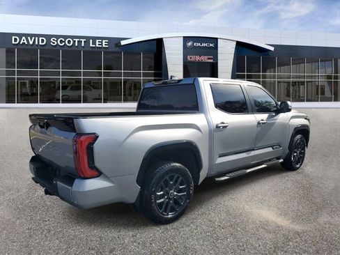Used 2024 Toyota Tundra Platinum AWD/4WD image 4