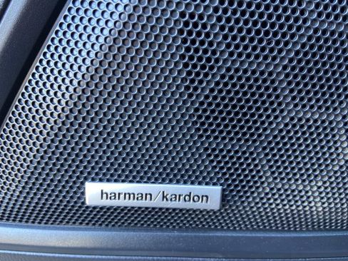 Used 2020 Subaru Outback Touring XT image 35