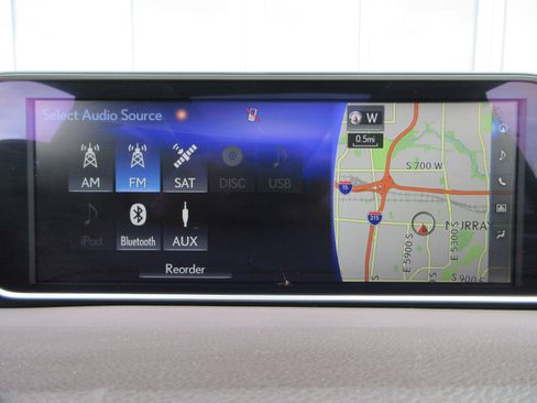 Used 2017 Lexus RX 450h AWD w/ Luxury Package image 44