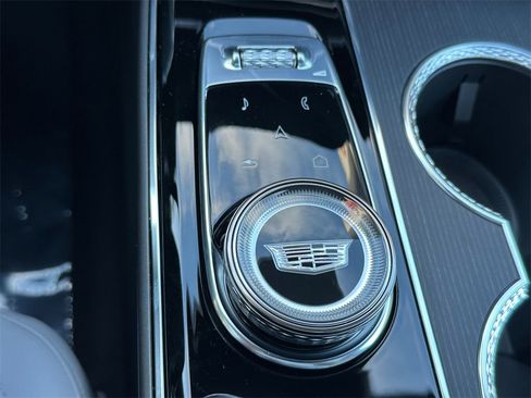 New 2026 Cadillac Lyriq Sport image 30