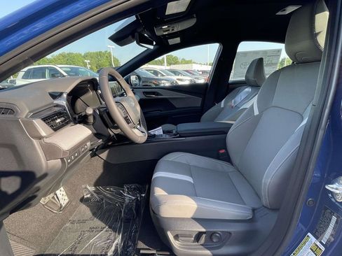 New 2026 Toyota Camry SE FWD image 22