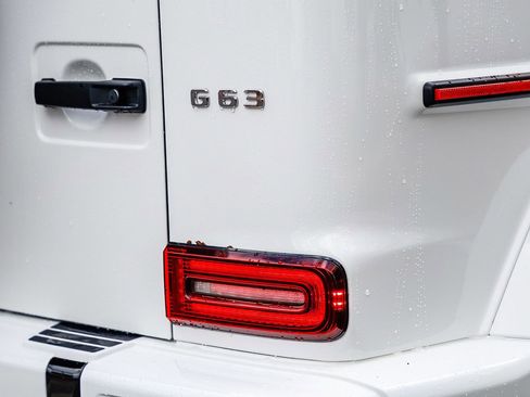 New 2026 Mercedes-Benz G 63 AMG 4MATIC image 8