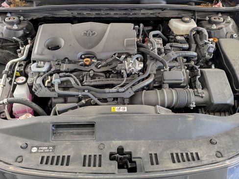 Used 2025 Toyota Camry LE image 31