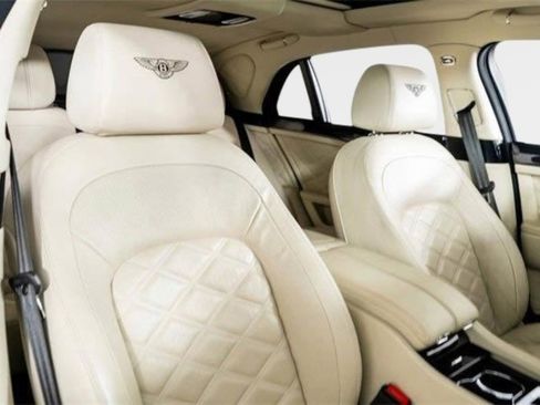 Used 2016 Bentley Mulsanne Speed image 29