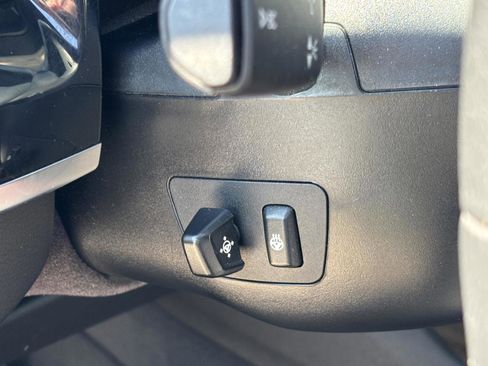 Used 2017 BMW X5 xDrive50i image 25