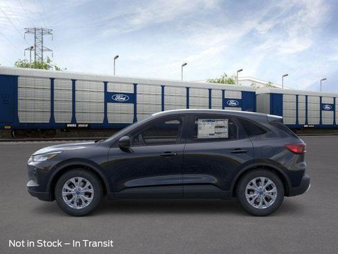 New 2026 Ford Escape Active w/ Cold Weather Package FWD image 24