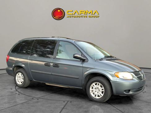 Used 2005 Dodge Grand Caravan SE image 10