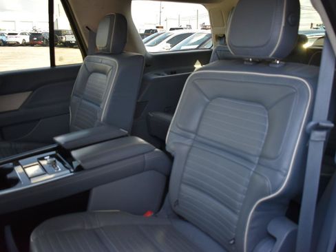 Used 2018 Lincoln Navigator Black Label w/ Cargo Package AWD/4WD image 28