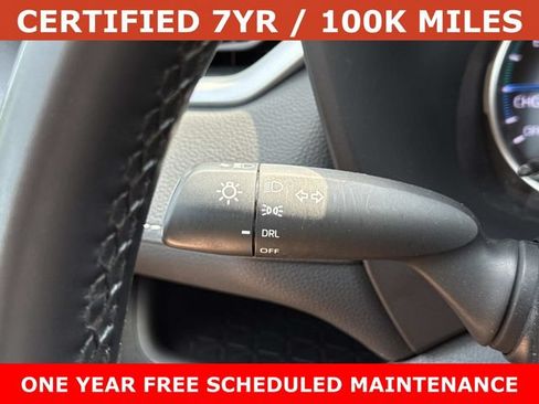 Used 2021 Toyota RAV4 LE AWD/4WD image 26