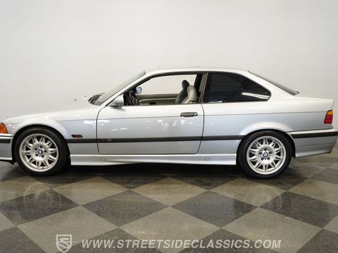Used 1996 BMW M3 Coupe RWD image 2