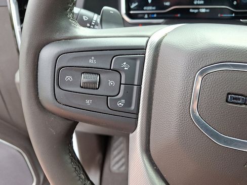 Used 2023 GMC Sierra 1500 Denali w/ Denali Reserve Package AWD/4WD image 9