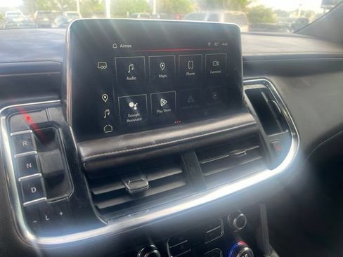Used 2022 GMC Yukon XL SLT w/ SLT Premium Package AWD/4WD image 3