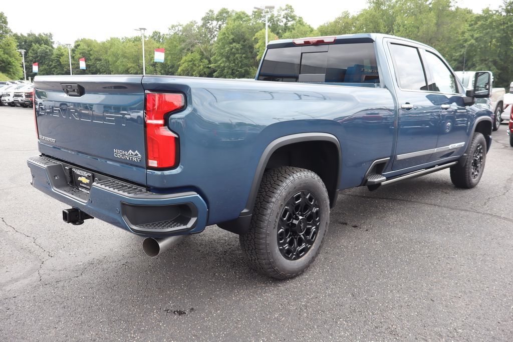 New 2026 Chevrolet Silverado 3500 High Country w/ Technology Package AWD/4WD image 28