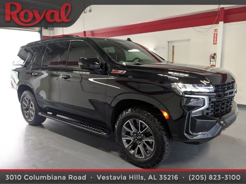Used 2023 Chevrolet Tahoe Z71 w/ Luxury Package AWD/4WD image 5