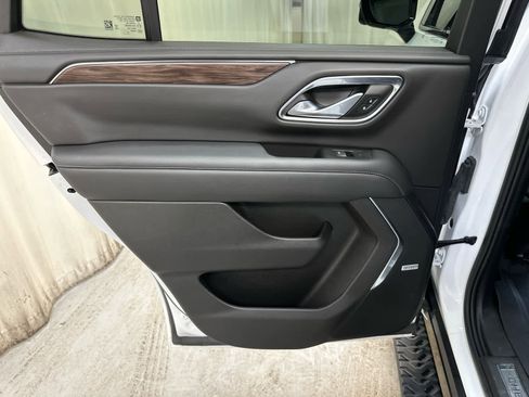 Used 2022 Chevrolet Tahoe Z71 w/ Luxury Package image 29