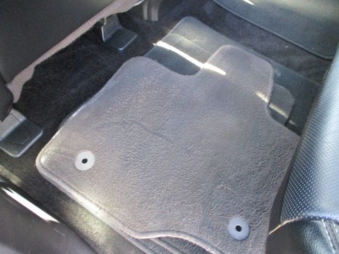 Used 2018 Ford F150 Lariat w/ Equipment Group 502A Luxury image 22