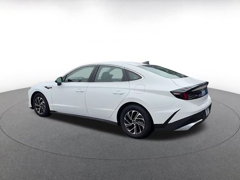 Used 2026 Hyundai Sonata Blue FWD image 11