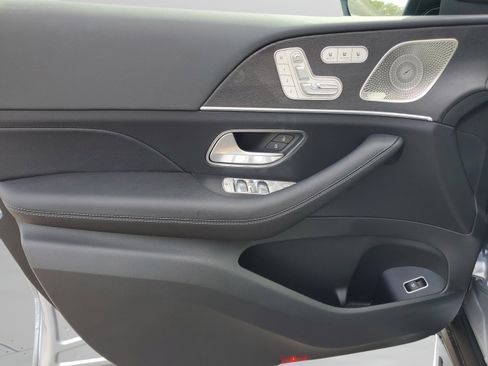 Certified 2026 Mercedes-Benz GLS 450 4MATIC image 36