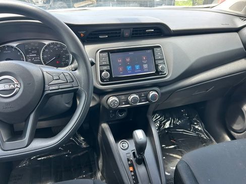 Used 2023 Nissan Kicks S FWD image 16
