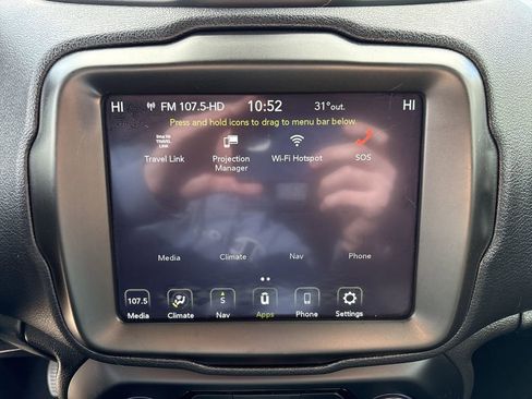 Used 2021 Jeep Renegade Latitude w/ Sun & Sound Group image 20