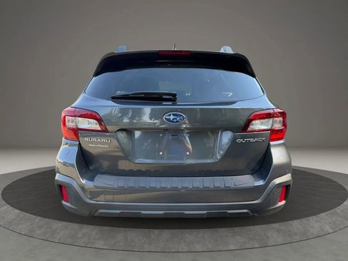 Used 2019 Subaru Outback 2.5i Premium AWD/4WD image 6
