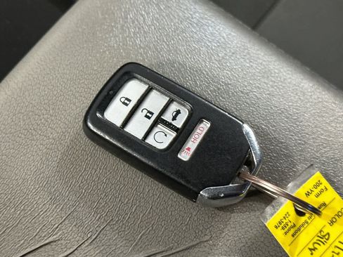 Used 2018 Honda Accord EX-L image 24