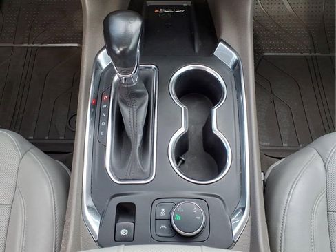 Used 2021 Chevrolet Traverse Premier w/ LPO, Floor Liner Package AWD/4WD image 20